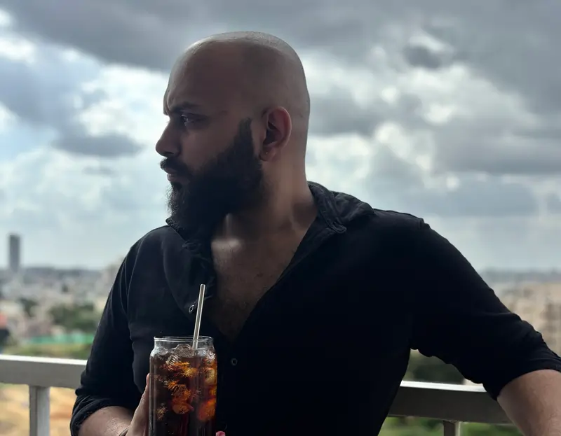 Manas with iced coffee
